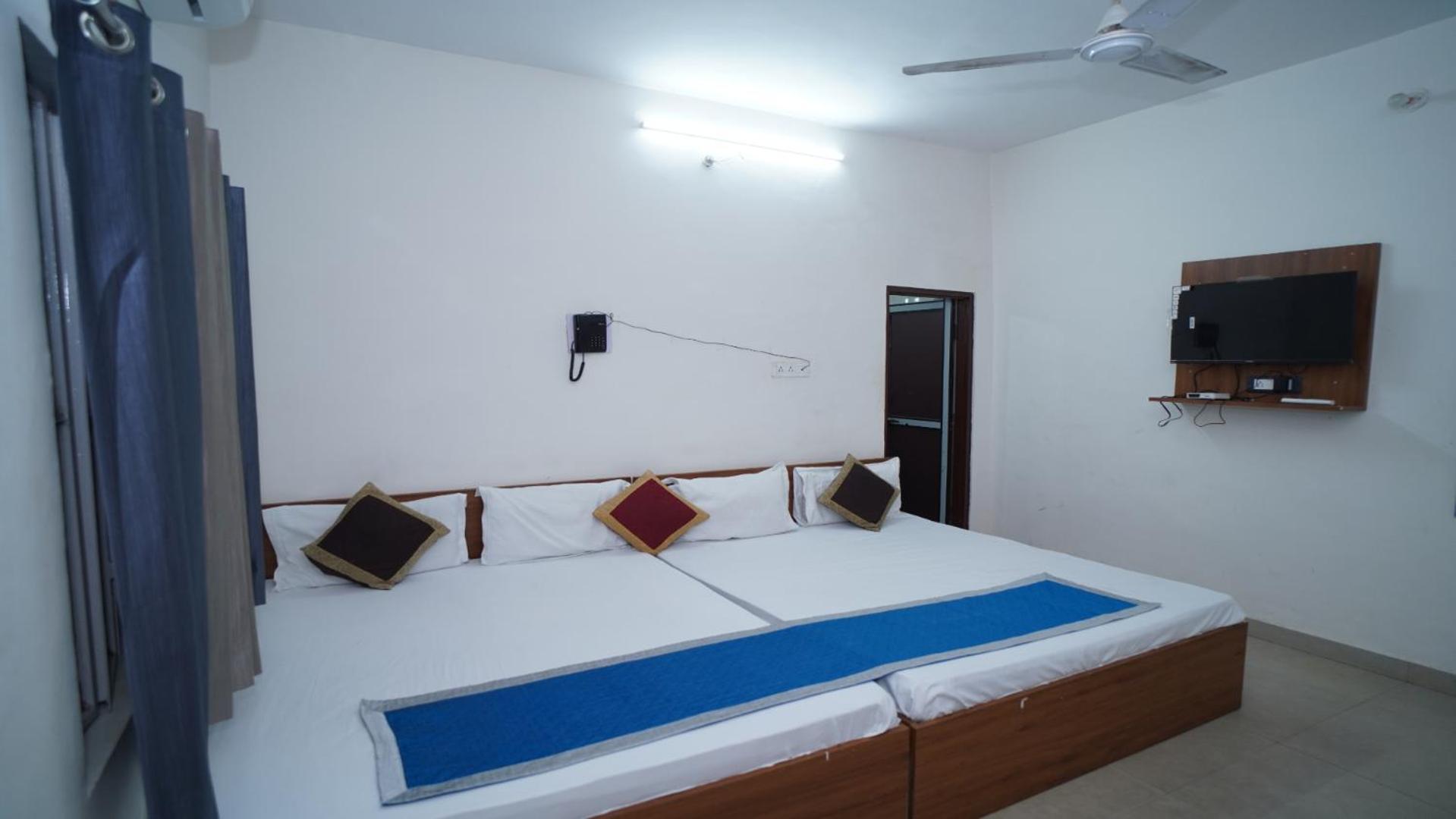 Hotel Apoorv - Near Jaipur Railway Station Exterior photo